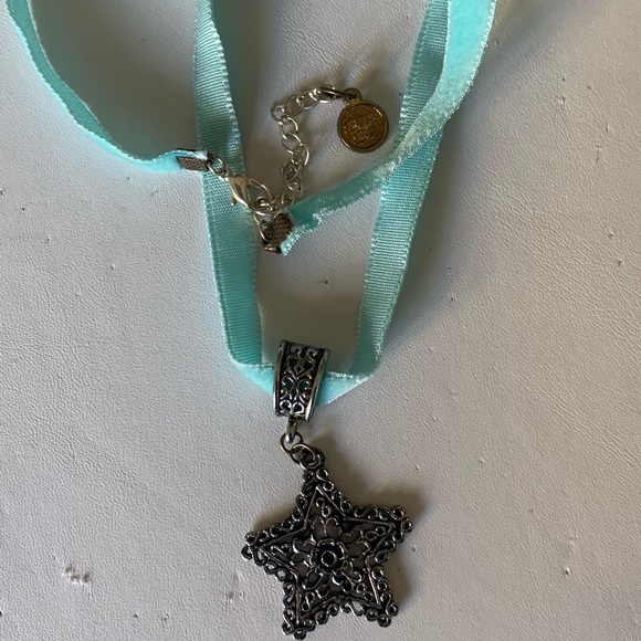 Necklace Star choker - Picture 6 of 9